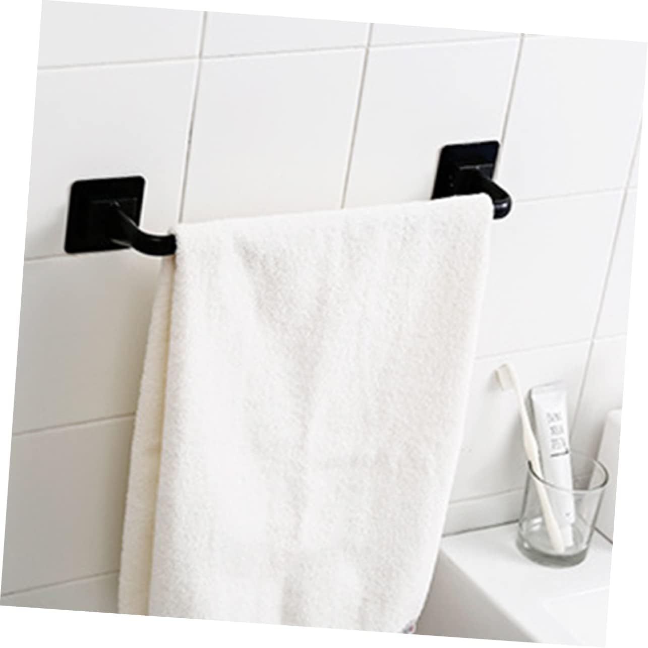 Holibanna Black Plastic Towel Rack No Drill
