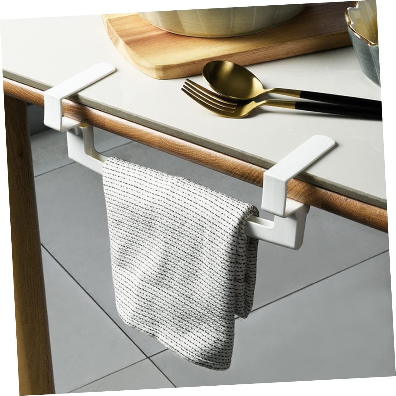 2Pcs Plastic Towel Holders Wall Mounted Storage Rack