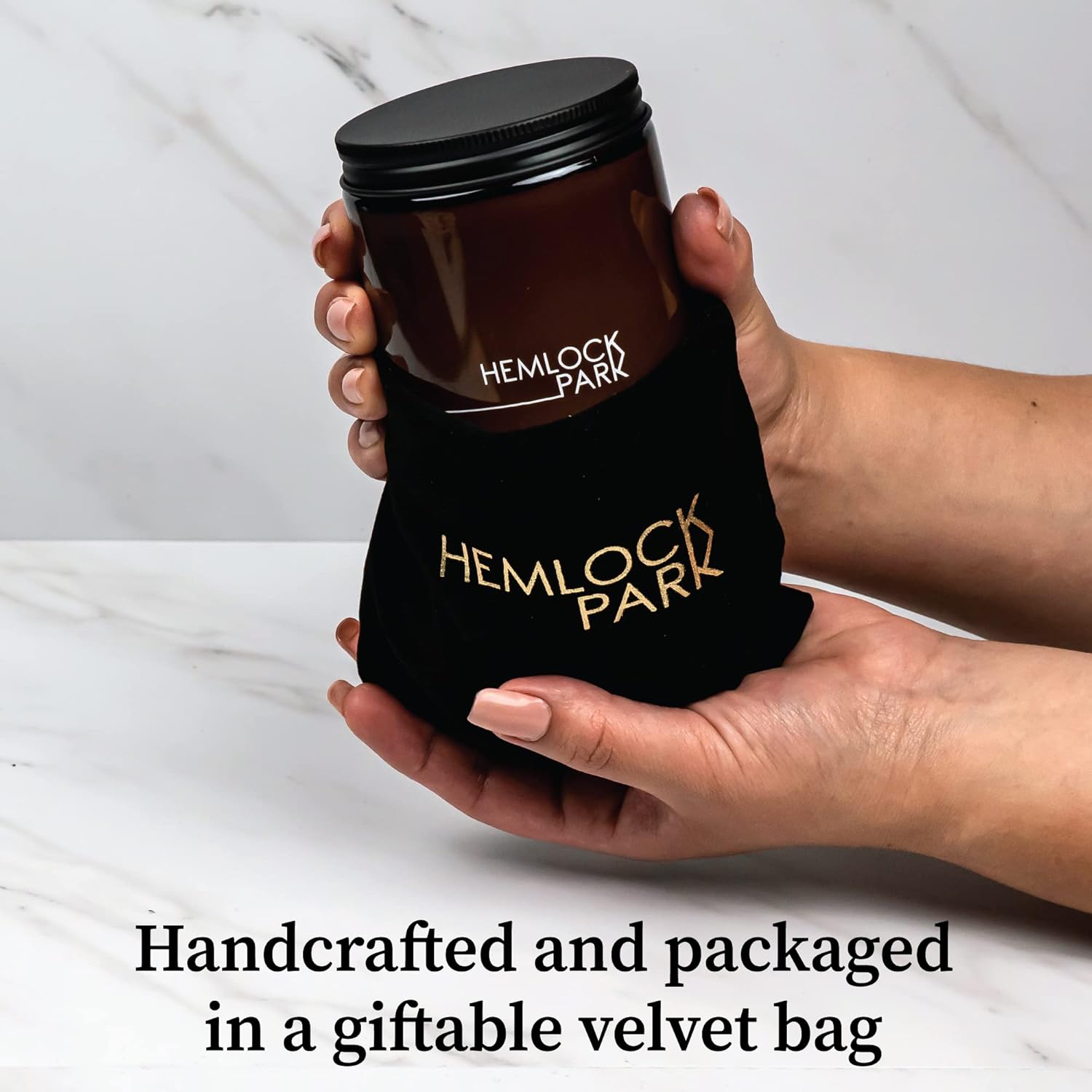 Hemlock Park Crackling Wood Wick Candle Amber 8 oz