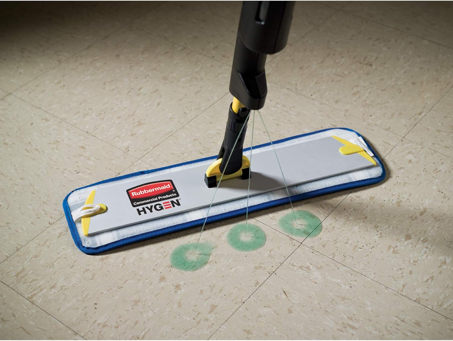 Rubbermaid HYGEN Pulse Microfiber Mop Kit for Hard Floors