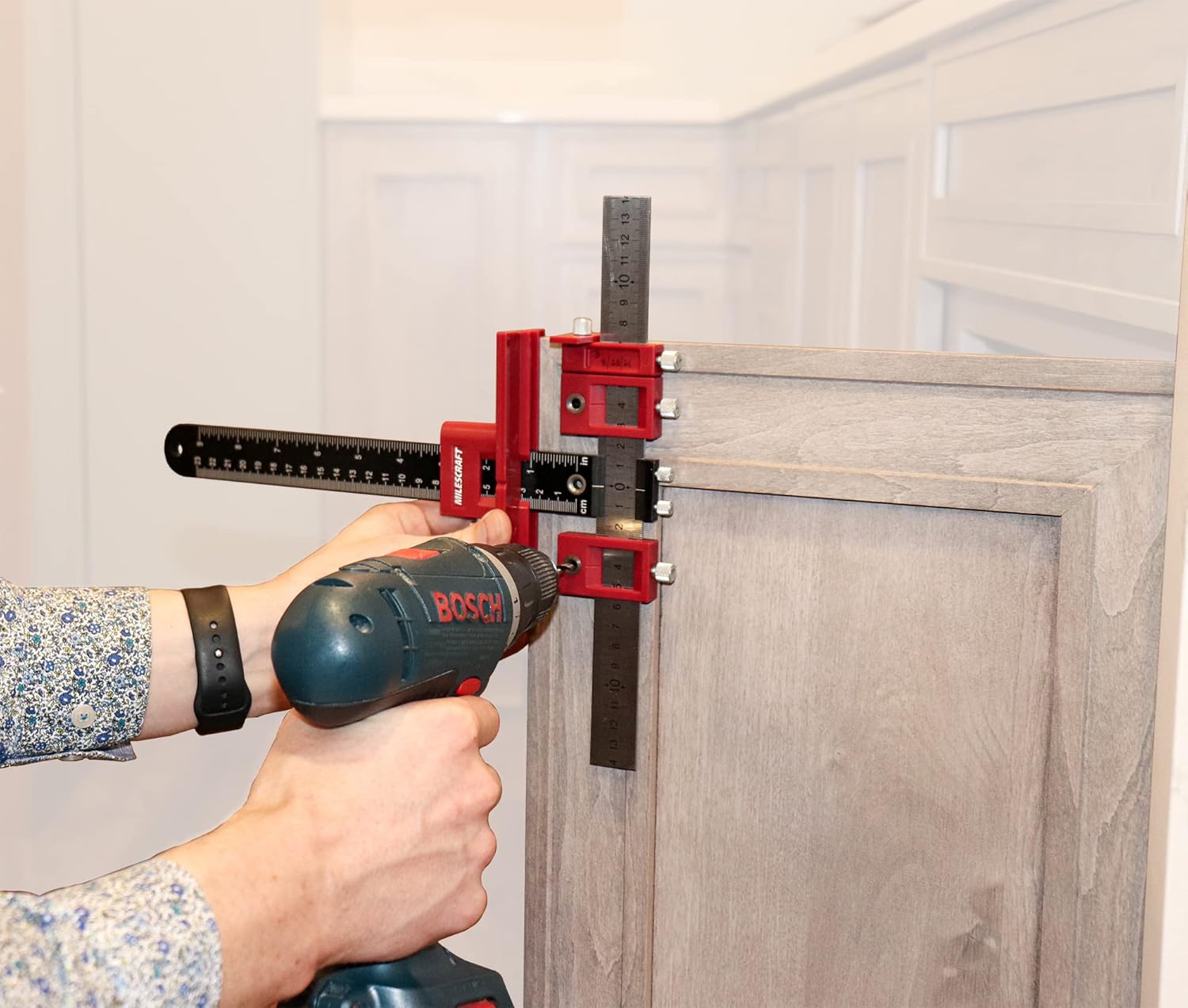 Milescraft 1340 Cabinet Hardware Jig