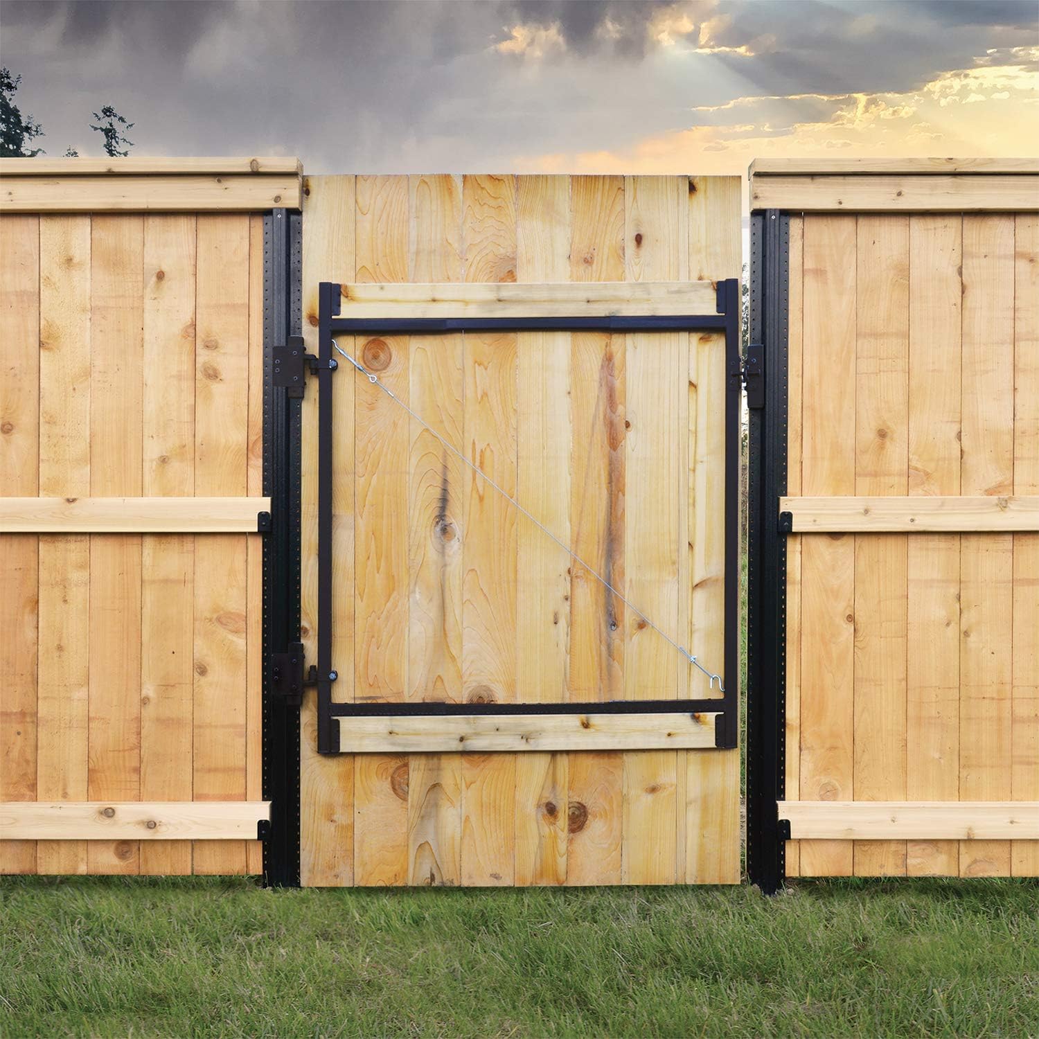 Adjust-A-Gate Full Frame Gate Kit 36-60 x 5-6