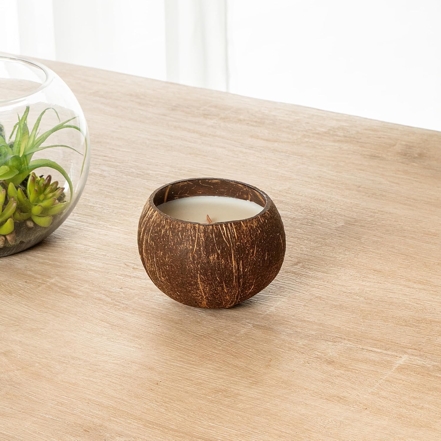 Restaurantware Coco Casa Coconut Shell Candle with Wooden Wick