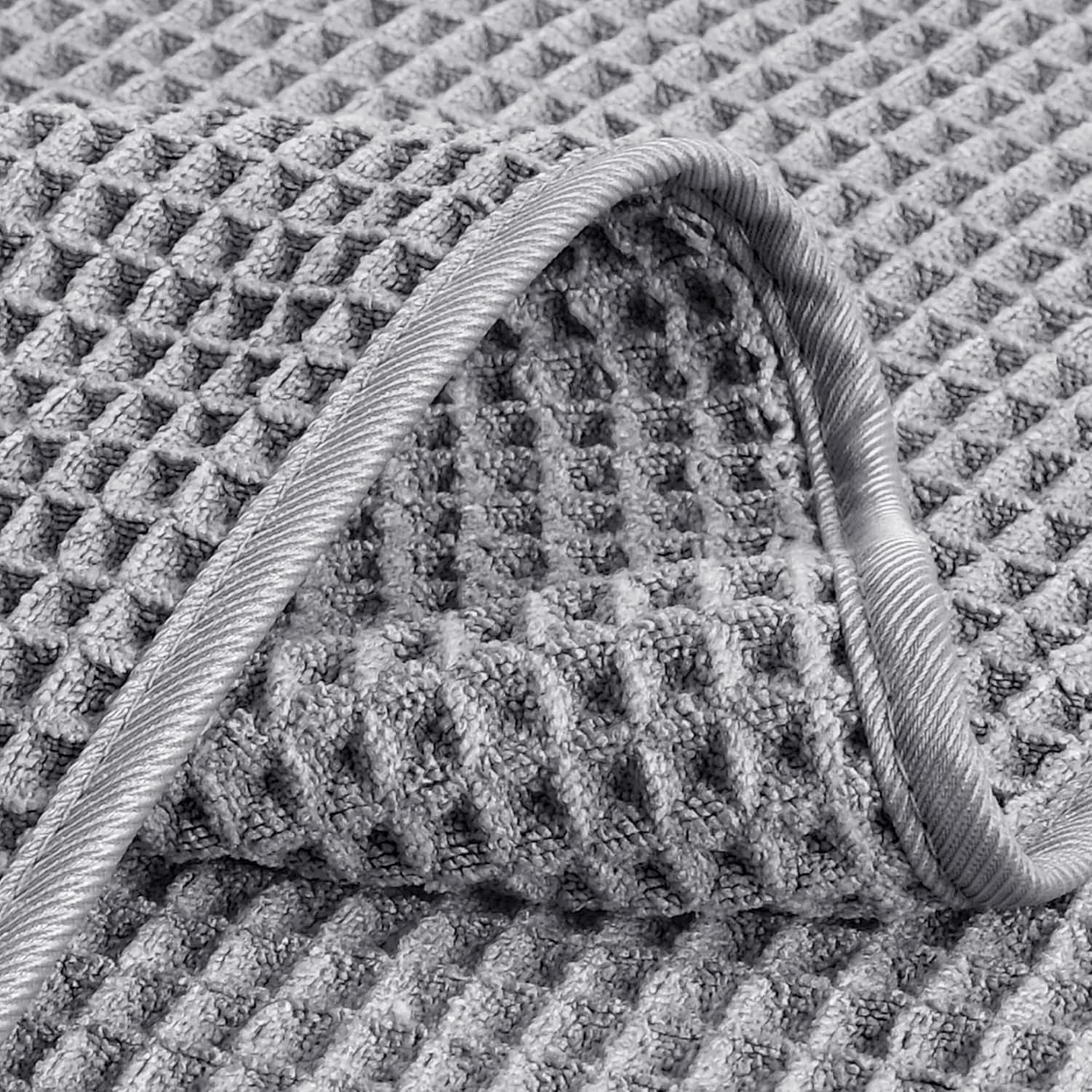 POLYTE Microfiber Lint Free Washcloth Face Towel 4 Pack